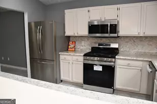 5932 Homestead Cir, Rex, GA 30273 - Photo 42