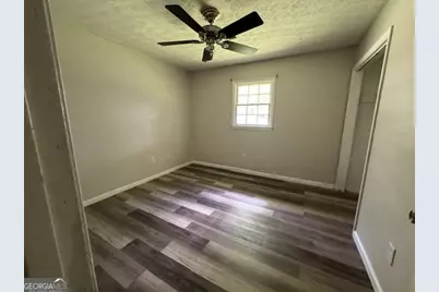 102 Modred Court, Warner Robins, GA 31093 - Photo 4
