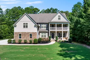 211 Fox Hall Crossing W, Senoia, GA 30276 - Photo 1