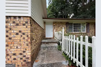 221 Lucan Way, Riverdale, GA 30274 - Photo 4