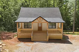 527 Jim Carter Rd, Clarkesville, GA 30523 - Photo 1
