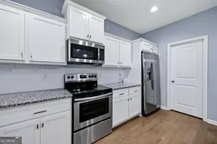 200 Goldenrod Trl, Perry, GA 31069 - Photo 16