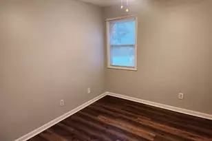 4002 Hawthorne Cir, Smyrna, GA 30080 - Photo 16