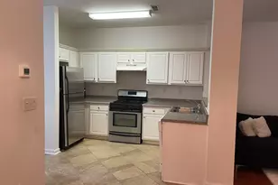 844 Biltmore Ct, Lithonia, GA 30058 - Photo 2
