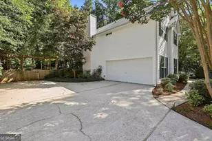 225 Ivy Trace Blvd, Newnan, GA 30265 - Photo 6