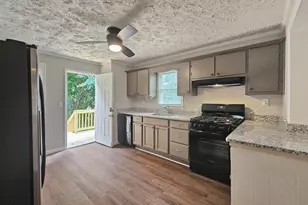 202 White St, Hogansville, GA 30230 - Photo 10