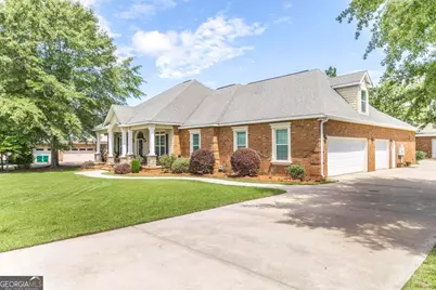 202 Lowpoint Trail, Warner Robins, GA 31093 - Photo 2