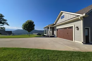 463 Ivy Log Hts Rd, Young Harris, GA 30582 - Photo 6