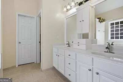100 Avondale Circle, Newnan, GA 30265 - Photo 28