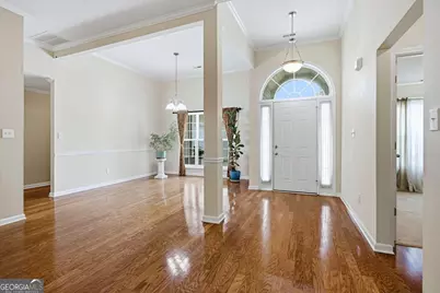 100 Avondale Circle, Newnan, GA 30265 - Photo 4