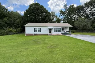10 Holly Ln, Griffin, GA 30223 - Photo 2
