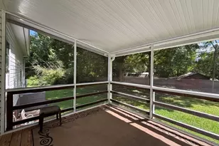 10 Holly Ln, Griffin, GA 30223 - Photo 12