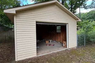 10 Holly Ln, Griffin, GA 30223 - Photo 16