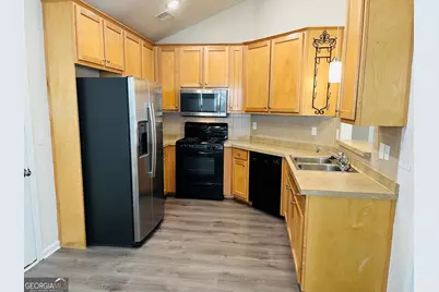 23 Belltree Circle, Newnan, GA 30265 - Photo 8