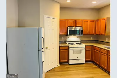 4014 Carisbrook Drive, Union City, GA 30291 - Photo 10