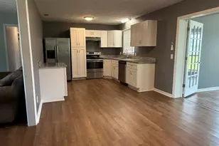 815 E Edwards St, Mount Vernon, GA 30445 - Photo 4