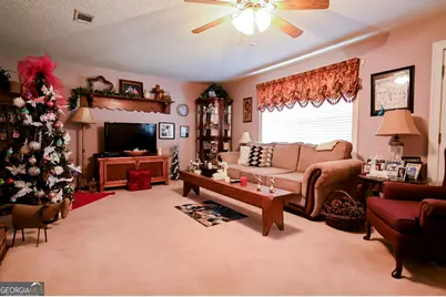 1301 Dean Drive, Waycross, GA 31501 - Photo 12