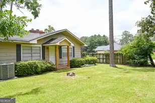 1301 Dean Dr, Waycross, GA 31501 - Photo 36