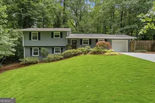 3651 Cold Spring Ln, Atlanta, GA 30341 - Photo 2