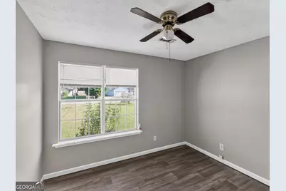 22 Canterbury Drive, Grantville, GA 30220 - Photo 12