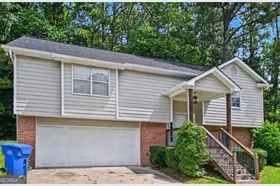2102 Sandtree Court SW, Atlanta, GA 30331 - Photo 1