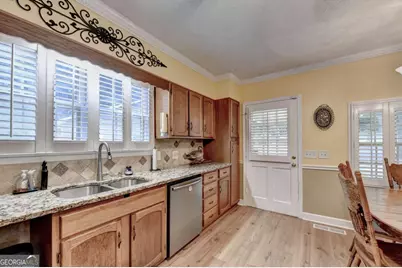 1889 Ridgedale Drive, Snellville, GA 30078 - Photo 8