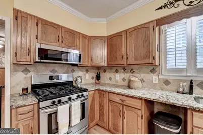 1889 Ridgedale Drive, Snellville, GA 30078 - Photo 10
