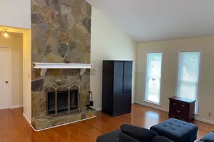 1326 Williamsburg Ln, Norcross, GA 30093 - Photo 4