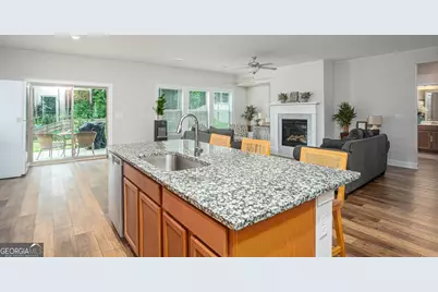 4467 Bethany Manor Drive, Snellville, GA 30039 - Photo 16