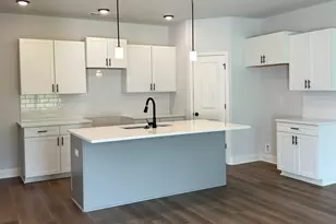36 Crest Dr, Hartwell, GA 30643 - Photo 6
