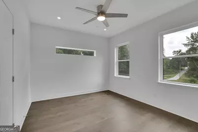 120 N Gwinnett Street, Buford, GA 30518 - Photo 12