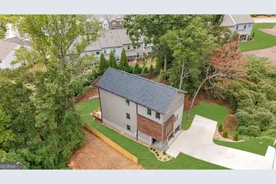 120 N Gwinnett Street, Buford, GA 30518 - Photo 38