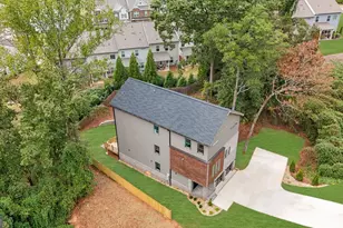 120 N Gwinnett St, Buford, GA 30518 - Photo 38