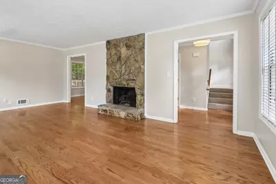 385 Tyson Circle, Roswell, GA 30076 - Photo 6
