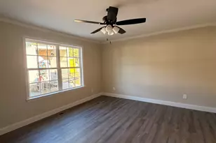 116 School St, Chatsworth, GA 30705 - Photo 4