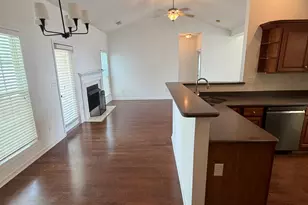 105 Creekside Dr, Lagrange, GA 30240 - Photo 8