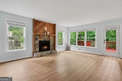 5148 Rocky Glen, Stone Mountain, GA 30088 - Photo 14