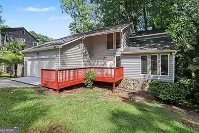 5148 Rocky Glen, Stone Mountain, GA 30088 - Photo 2