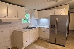 6 Skyland Dr W, Locust Grove, GA 30248 - Photo 6