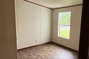6 Skyland Dr W, Locust Grove, GA 30248 - Photo 8