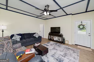926 Perkins Rd, Milner, GA 30257 - Photo 44