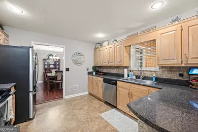 22 Laurel Park Drive, Cleveland, GA 30528 - Photo 8