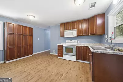 2197 Ridgeway Road, Trion, GA 30753 - Photo 8