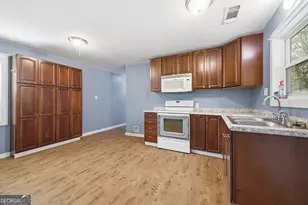2197 Ridgeway Rd, Trion, GA 30753 - Photo 8