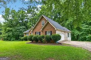 115 Hamilton Dr, Newnan, GA 30263 - Photo 4