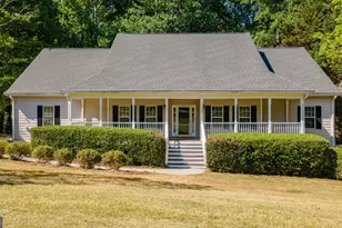 149 Walnut Ridge Dr, Hoschton, GA 30548 - Photo 2