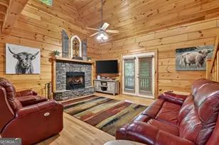 316 Pigeon Creek Rd, Blue Ridge, GA 30513 - Photo 14