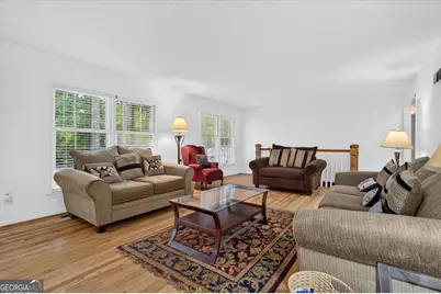 3009 Meadow Drive, Marietta, GA 30062 - Photo 4
