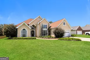 2138 Kellington Dr, McDonough, GA 30253 - Photo 2