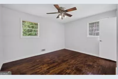 899 E Glochester Place, Norcross, GA 30071 - Photo 20